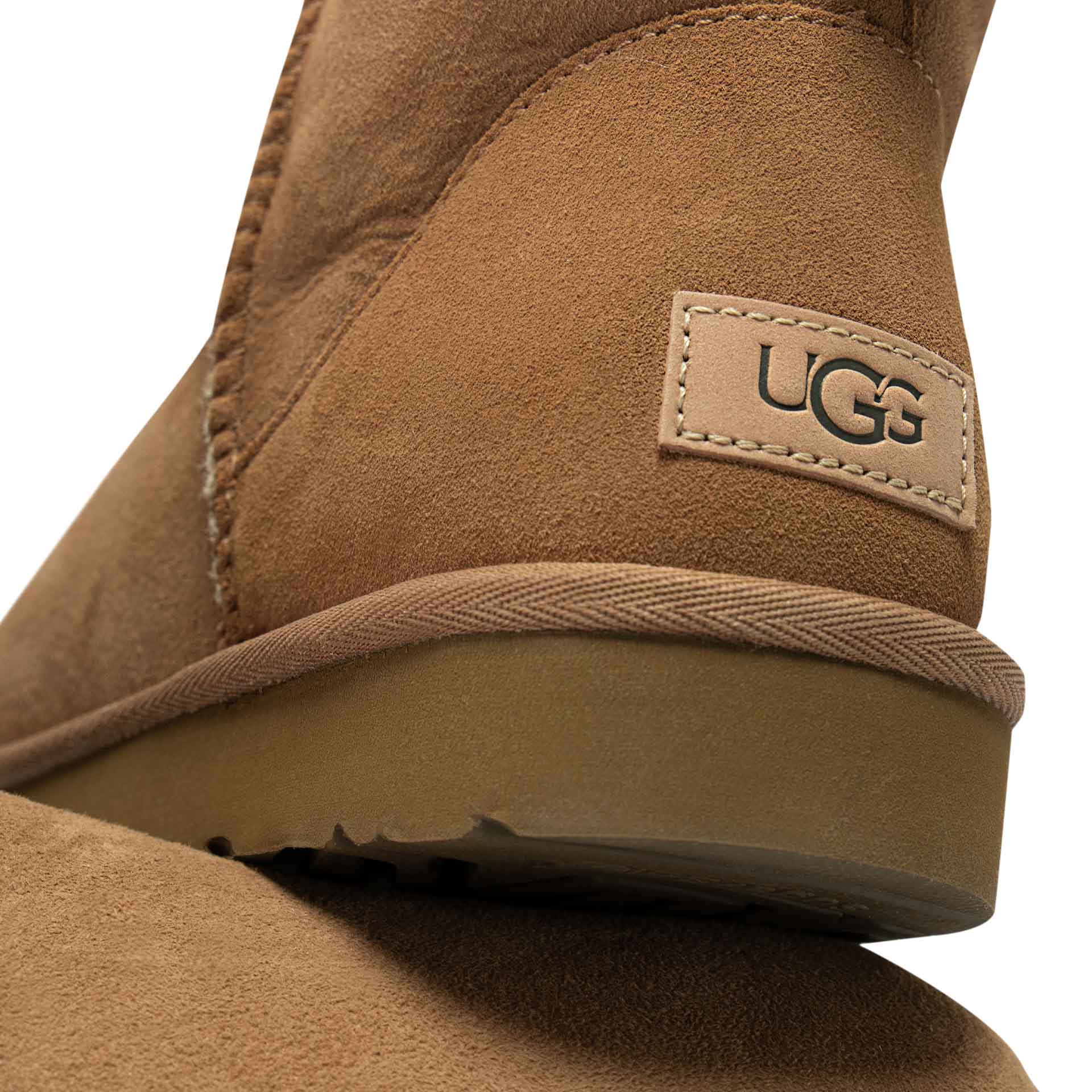 Buty UGG Classic Mini II 1016222-CHE 