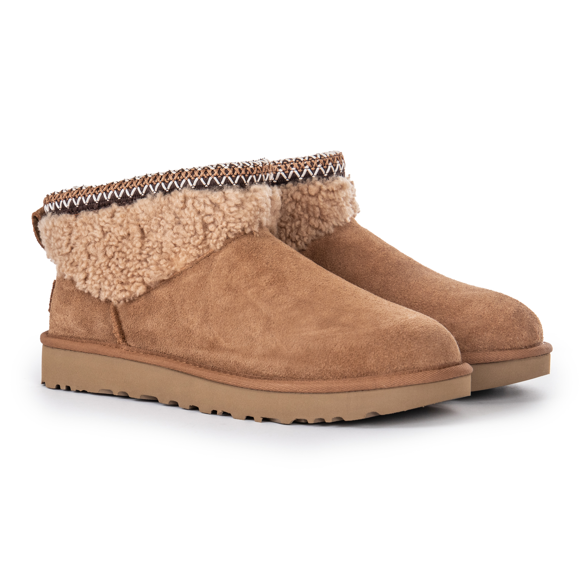 Buty damskie UGG Classic Ultra Mini Maxi Curly