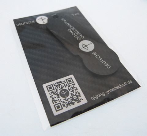 SW11595-015-TRIGGI-Carbon-Referenz