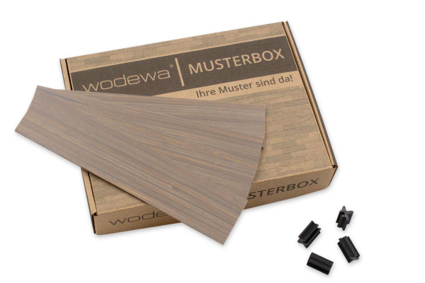 Muster Accoya® Sichtschutz aus Holz Typ vergraut für Doppelstabmatten
