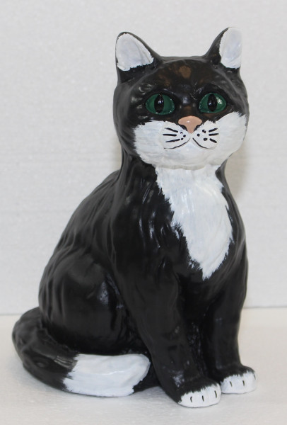 Dekorationsfigur Katze sitzend klein H 25 cm Tierfigur aus Kunstharz